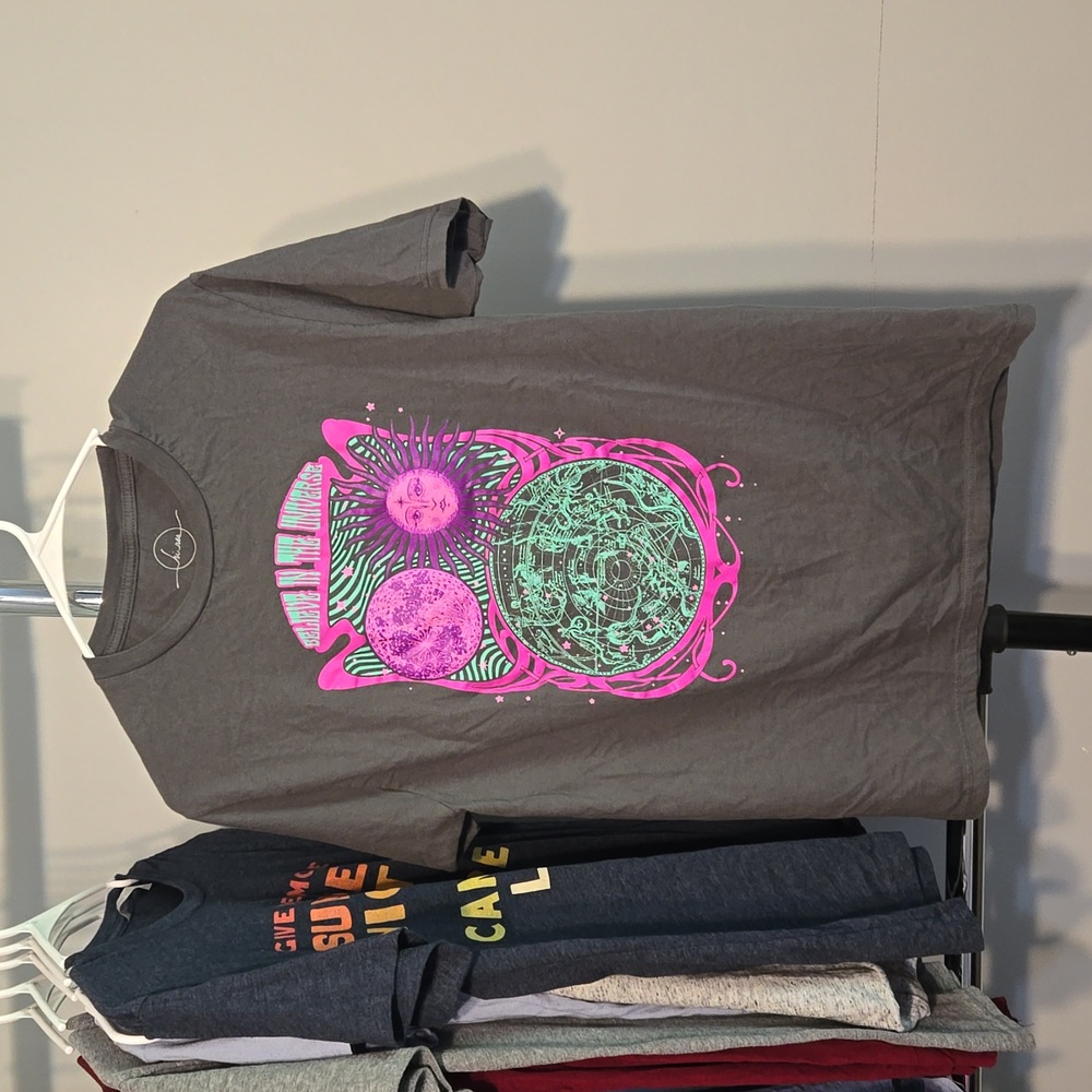 Target graphic tee, psychedelic astrology pattern, size M